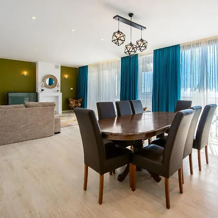 Lazi Sea View Villa Budva
